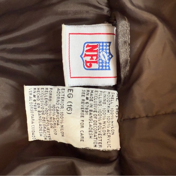 Brown NFL Puffer Jacket with Logo youth size XL - Picture 8 of 10